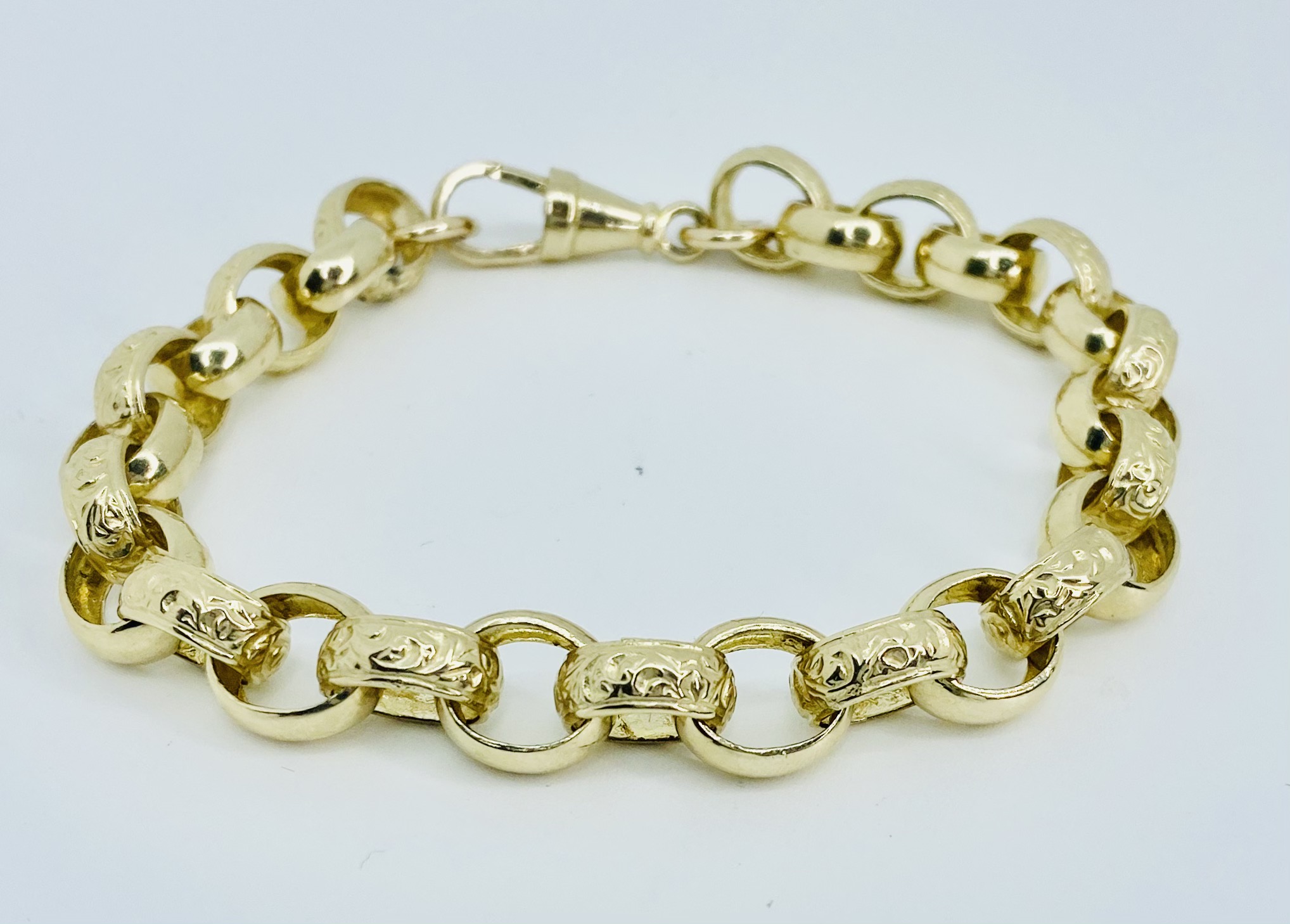 9ct Yellow Gold Patterned And Plain Belcher Bracelet 6.5
